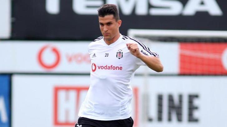 Necip Uysal 11'e