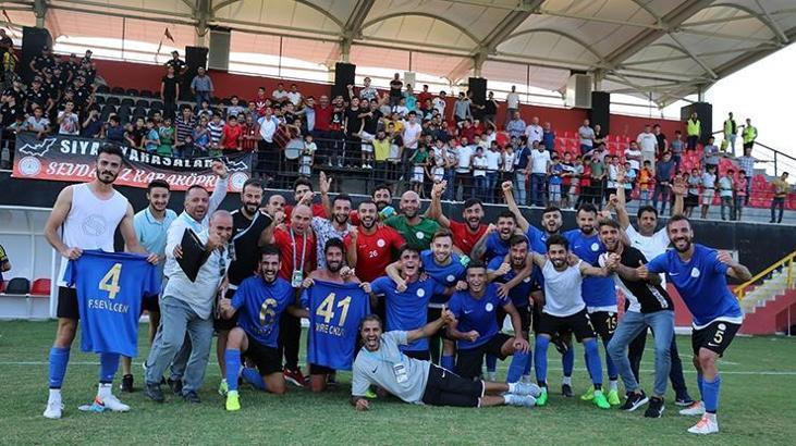 Karaköprü Belediyespor son dakikada güldü