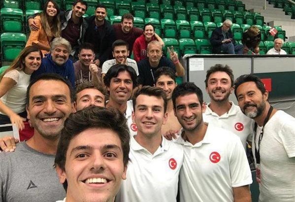 Milliler, Danimarka karşısında tarih yazdı