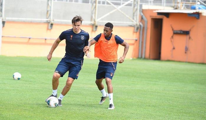 Medipol Başakşehir, gözünü Süper Lig'e çevirdi