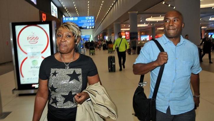 Sturridge'in ailesi İstanbul'a geldi