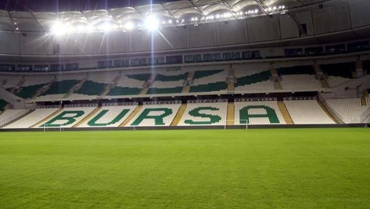 Bursaspor'da taraftar kombinelere ilgi göstermedi