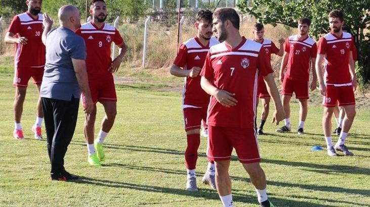 Erzincanspor 2. etap kampına Erzurum'da başladı
