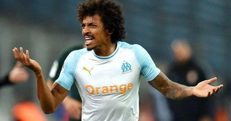 Luiz Gustavo'ya yakın takip