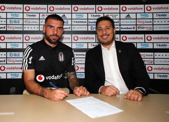 SON DAKİKA! Beşiktaş Pedro Rebocho transferini açıkladı