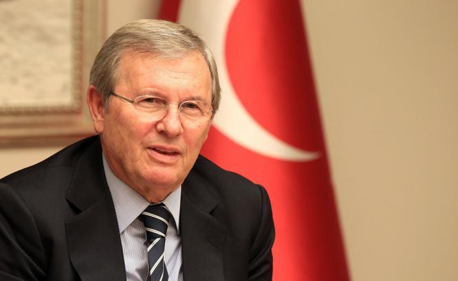 Zekeriya Alp: Eski futbolcuları hakemliğe kazandıracağız
