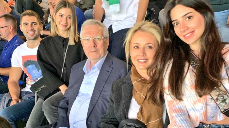 Aziz Yıldırım, Chelsea - Liverpool maçında