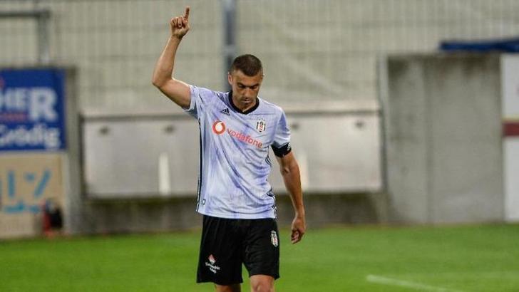 Flaş gelişme! Lecce Burak Yılmaz'ı ikna etti