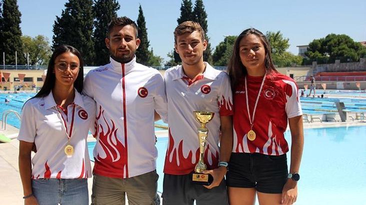 Genç triatloncular Balkan Şampiyonası'na damga vurdular