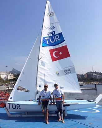 İzmirli kardeşler yine tarih yazdı