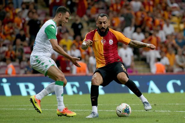Galatasaray'da son dakika... Mitroglou'nun formasını Ryan Babel kaptı!