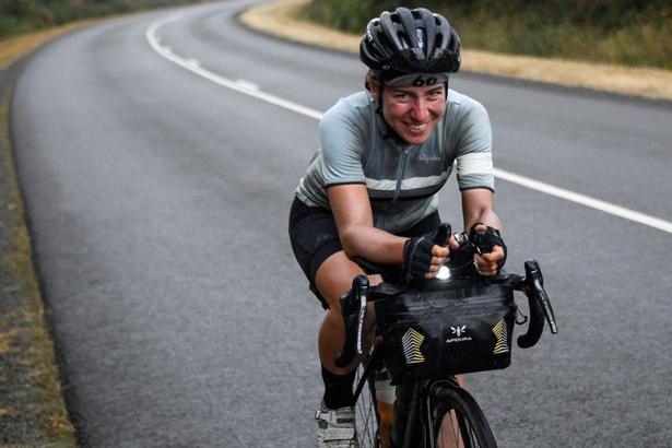 Fiona Kolbinger, Transcontinental yarışını kazanan ilk kadın oldu
