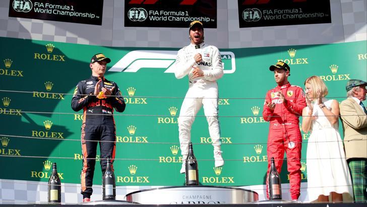 Formula 1'de Lewis Hamilton'dan sezonun 8. zaferi