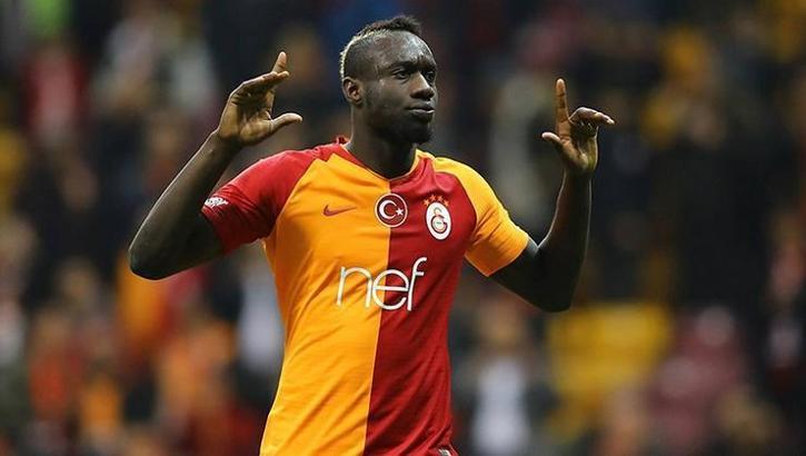 Galatasaray'a talih kuşu! Mbaye Diagne'ye Premier Lig'den alıcı çıktı