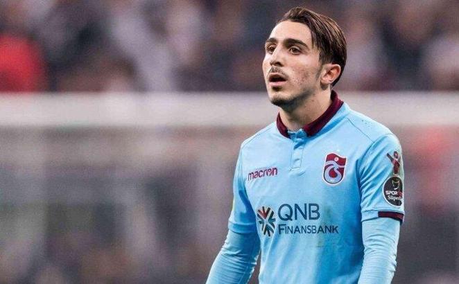 Abdülkadir Ömür rakiplerini bir bir elemeyi başardı