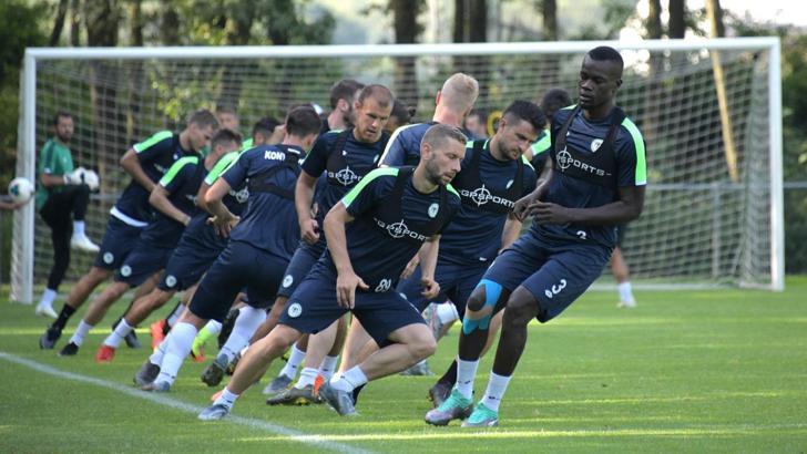 Konyaspor'un Hollanda kampı aralıksız devam ediyor