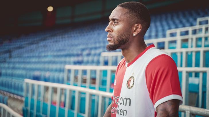 Beşiktaş'ın gündemindeki Leroy Fer, Feyenoord'a transfer oldu