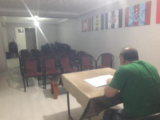 Kongreye sadece başkan katıldı