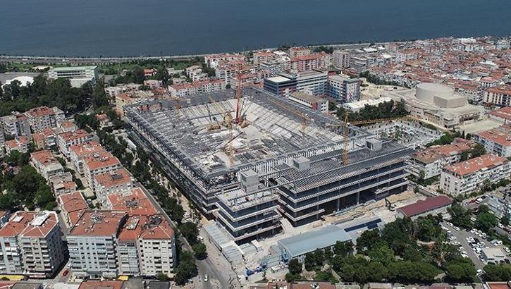 Göztepe Stadı yükseliyor