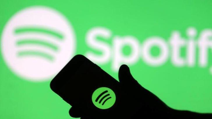 Ed Sheeran Spotify'da rekor kırdı, 69 milyonu devirdi
