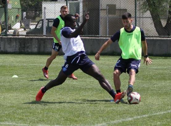 Adana Demirspor antrenman yaptı