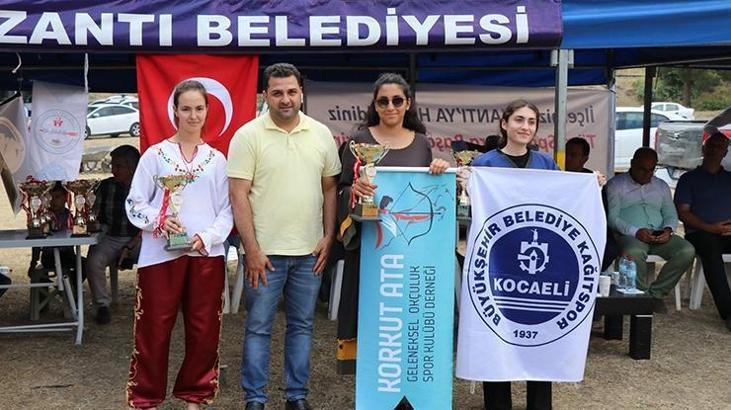 Genç okçulardan 3 madalya