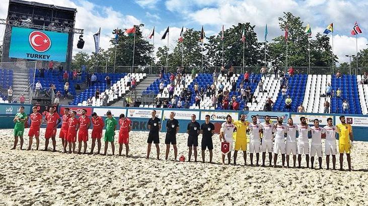 Plaj Futbolu Milli Takımı İsviçre'ye 4-2 mağlup oldu