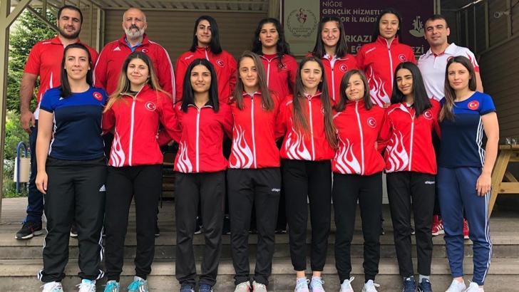 Yıldızlar Dünya Güreş Şampiyonası başlıyor