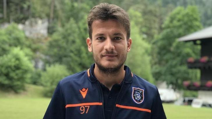 Alican Özfesli: