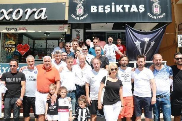 Beşiktaşlı eski futbolcular Hatay'da taraftarla buluştu