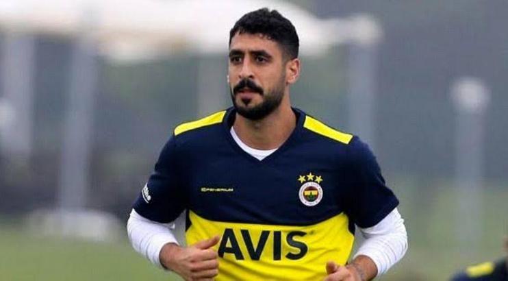 Fenerbahçe, Tolga Ciğerci ile yeni sözleşme imzaladı