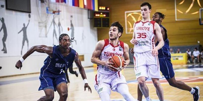 Ümit Milli Erkek Basketbol Takımı galibiyetle başladı