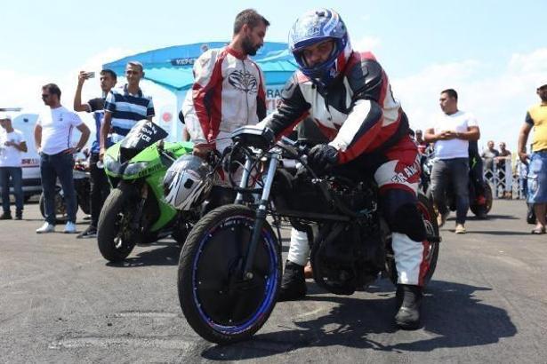 Türkiye Motodrag Şampiyonası Kepez'de başladı