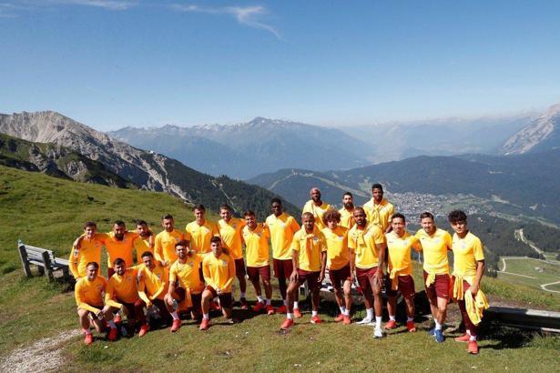 Galatasaray'dan paylaşım: Ait olduğumuz yerdeyiz, zirvedeyiz