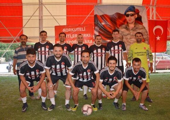 Korkuteli'nde şehit anısına turnuva