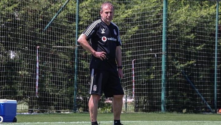 Abdullah Avcı istedi, Beşiktaş'ta gençler gitmedi