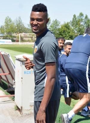 Bernard Mensah: Benim için her şey Kayserispor