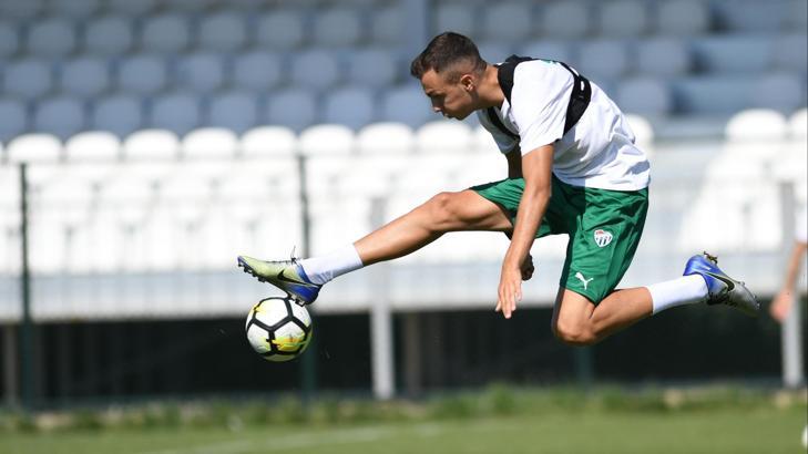 Jani Atanasov için Eljif Elmas modeli