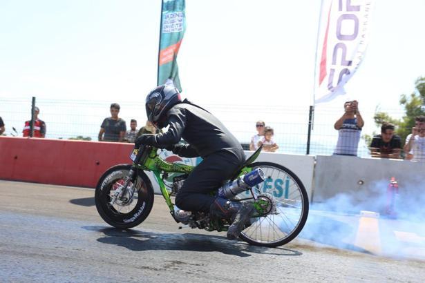 Türkiye Motodrag Şampiyonası Kepez'de başladı