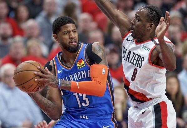 Clippers'tan iki yıldız transferi
