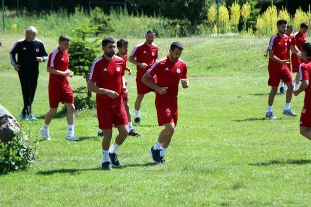 Sivasspor'un Bolu kampı sürüyor