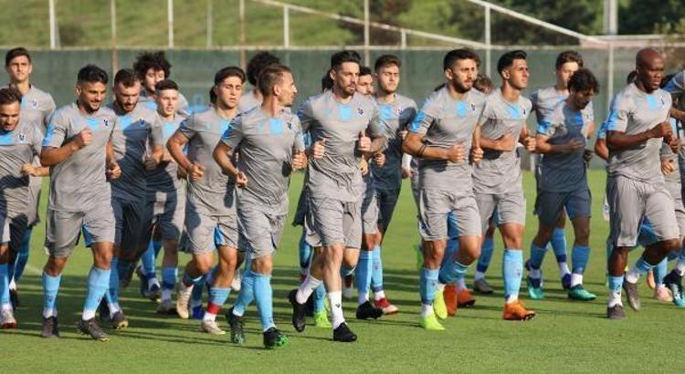 Trabzonspor, çift antrenmanla hazırlıklarını sürdürdü