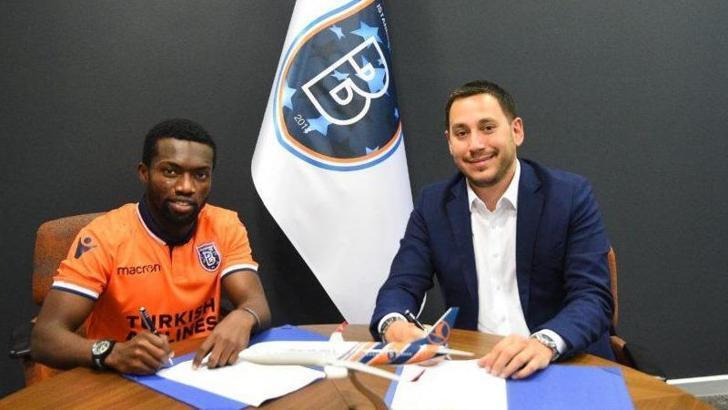 Medipol Başakşehir Azubuike'yi transfer etti
