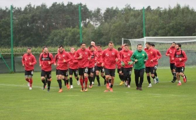Fuat Çapa: Genç oyuncuların yurt dışına transferleri futbolumuza bakış açısını değiştirdi