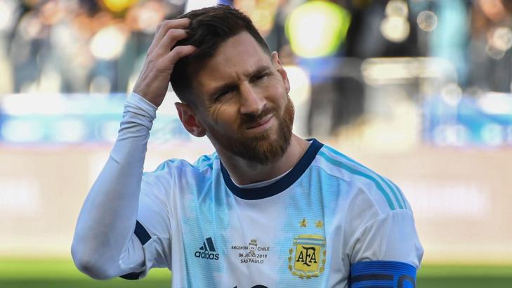 Lionel Messi men cezasıyla karşı karşıya!
