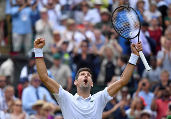 Novak Djokovic yarı finalde