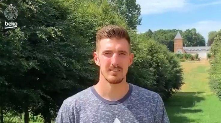 Nando De Colo'dan Fenerbahçe taraftarına mesaj