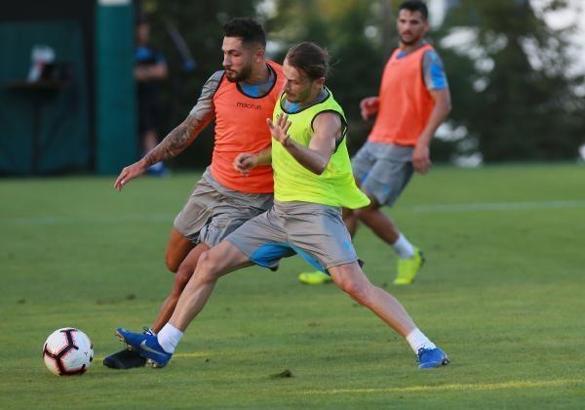 Trabzonspor, çift antrenmanla hazırlıklarını sürdürdü