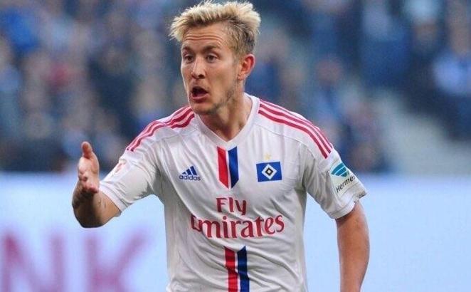Son dakika! Beşiktaş Holtby'i İstanbul'a getirdi
