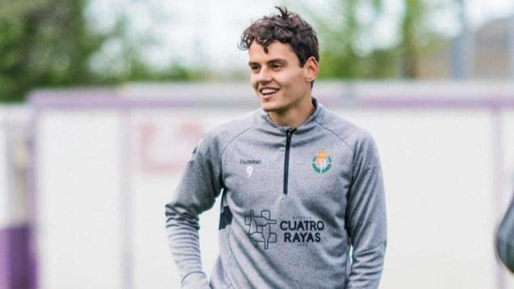 Enes Ünal, bir yıl daha Real Valladolid'de